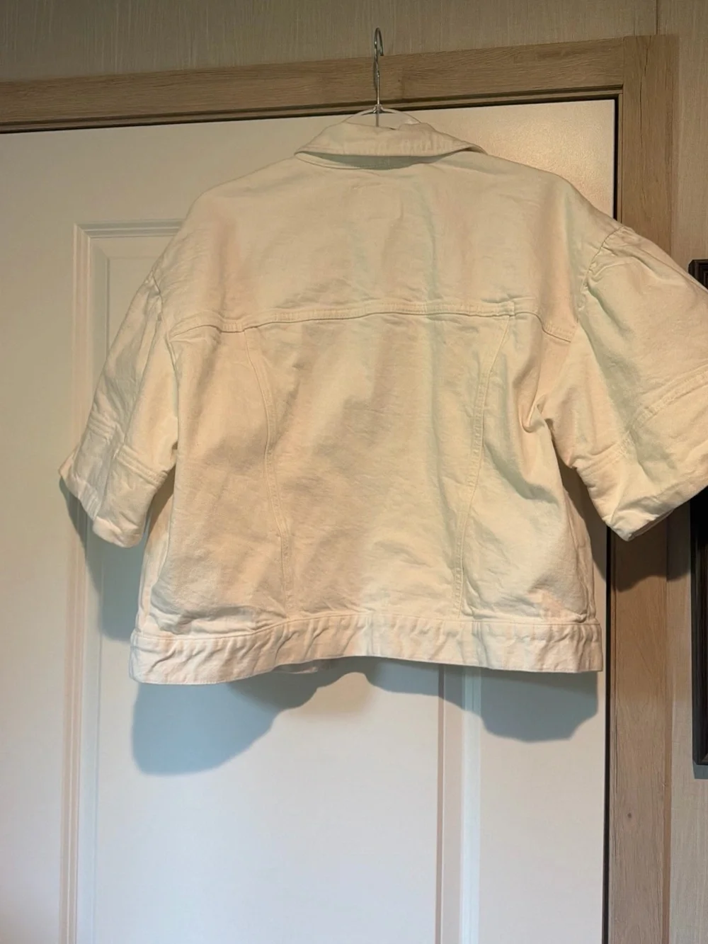 H&M Cream Short Sleeve Cropped Denim Jacket